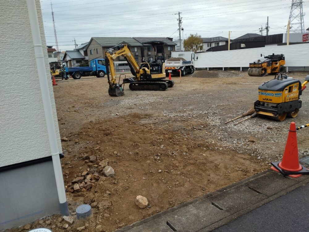 施工中
